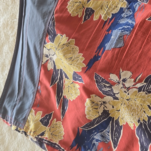 Floral Red Patagonia Swim Shorts - Picture 11 of 12